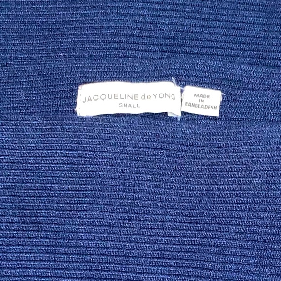 Navy Blue Ribbed Sweater Size Small - Picture 2 of 5